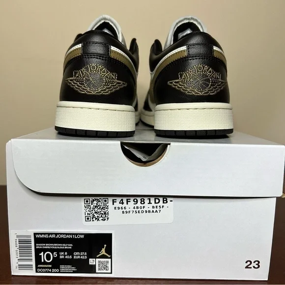 Nike Air Jordan 1 Low Shadow Brown (Size 9M / 10.5W) - Picture 14 of 16